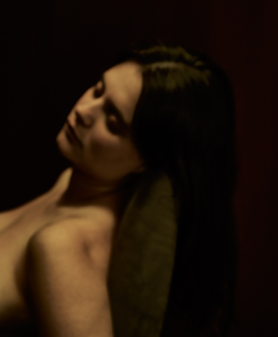 Abigail_Hardingham_by_Lenka_Rayn H.